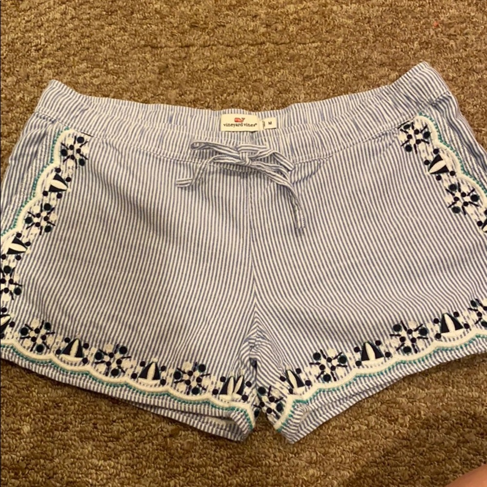 Drawstring vineyard vines shorts